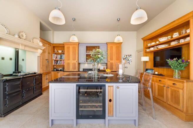 7 bed Not Specified for sale Image 8