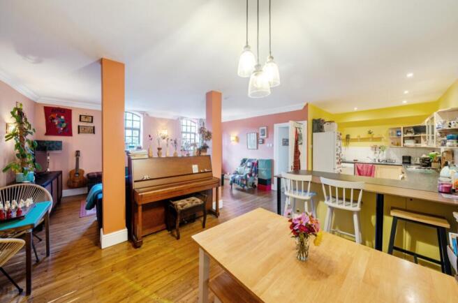 1360357-15-68e4dbe634ec4