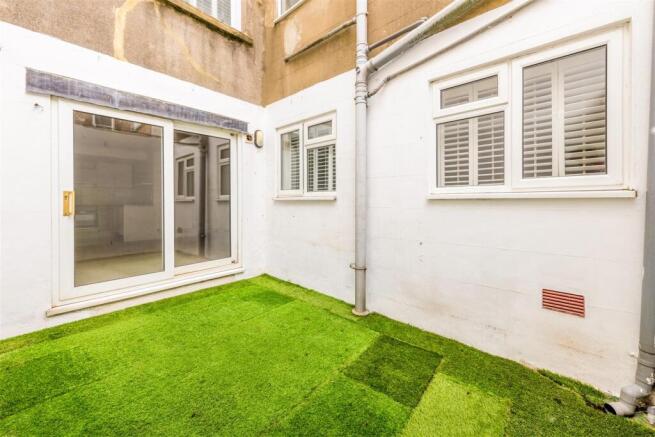 BF, 7 Clarence Square-16.jpg