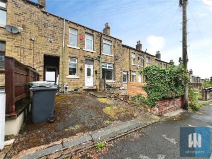 Blackmoorfoot Road, Huddersfield, HD4