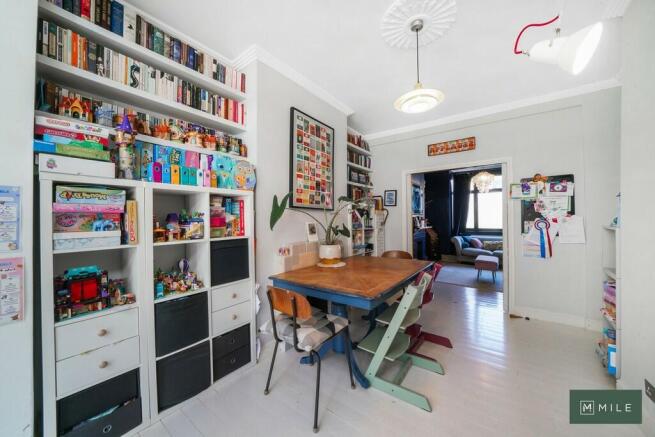 53 Yewfield Road ...