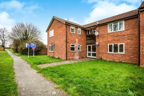 Flat 3, 30, Meadow Close, Felixstowe IP11 0UL