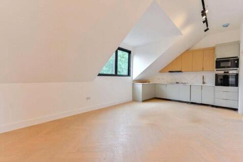 Durnsford Road, Wimbeldon, London, SW19
