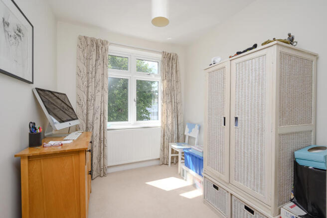 70 Aylward Road-11