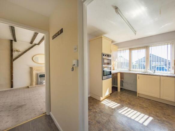 Shibden Drive, Carlinghow photo 4