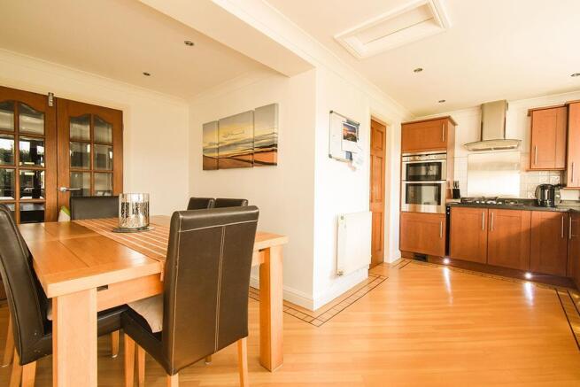 kitchen-2.jpg