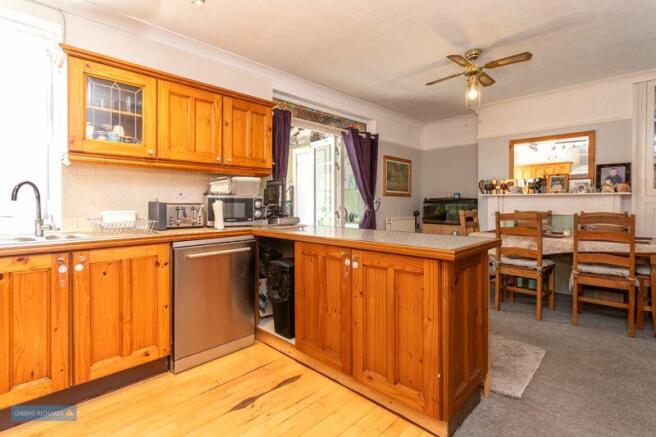 Kitchen/Dining Room