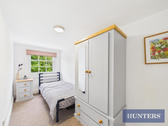 2 bed Apartment for sale Image 8