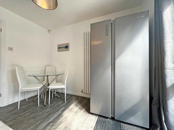 Kitchen1.jpg