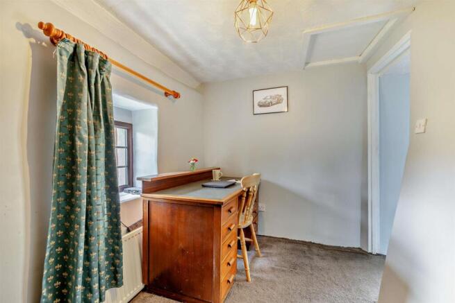 8606419-interior01-800.jpg