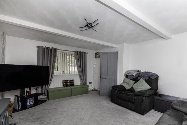 2 bed Terraced for sale Image 6