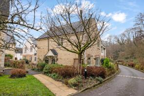1, Inchbrook Way, Inchbrook, Stroud GL5 5HQ