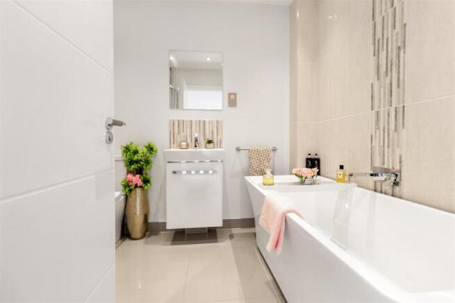Main Bathroom