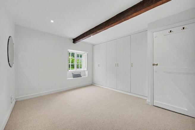 2 bed House for sale Image 8