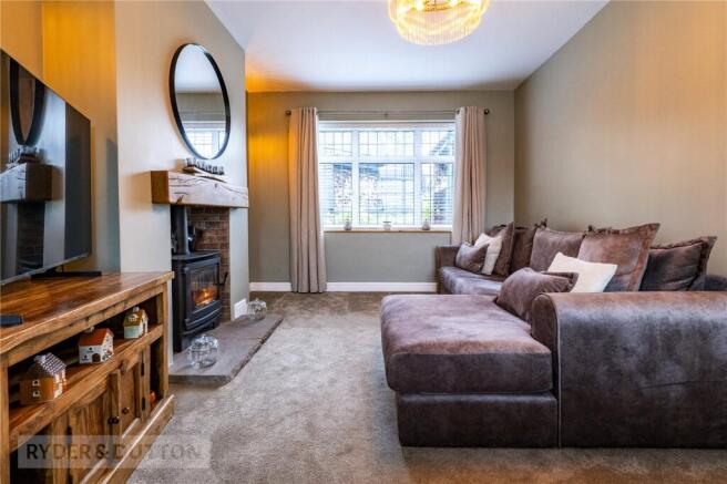 3 bed Semi-Detached for sale Image 7