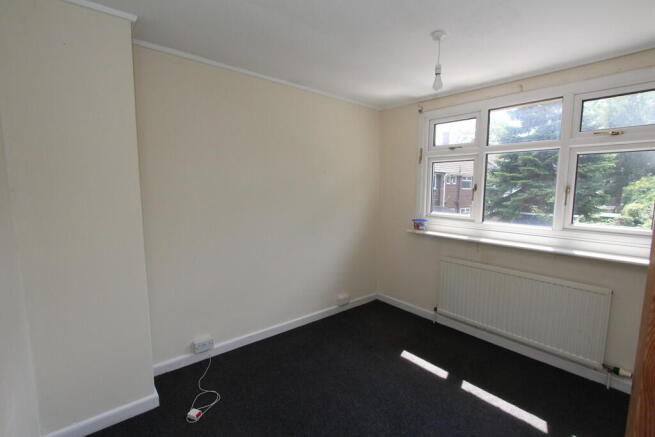 3 bed Terraced to rent Image 10
