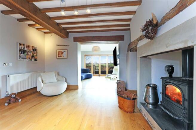 6 bed Farm House for sale Image 11