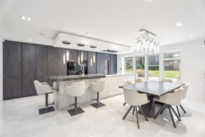 Kitchen/Breakfast