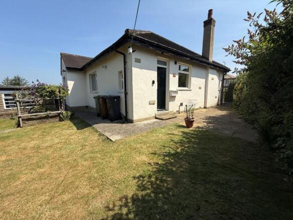 3 bed Bungalow for sale Image 6