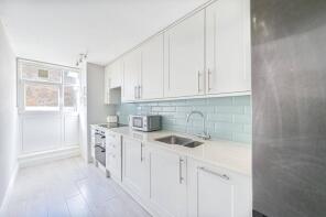 107, Chute House, Stockwell Park Road, London SW9 0HG