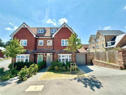The Fairway, Fleet, Hampshire, GU51