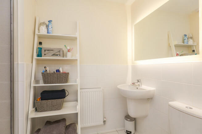 En Suite - Bedroo...