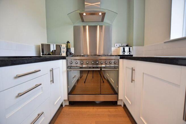 Kitchen Oven