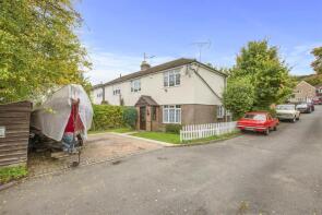 107, Bradenham Road, High Wycombe HP14 4EZ