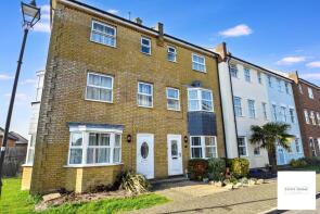 10, St Lawrence Mews, Eastbourne BN23 5QD
