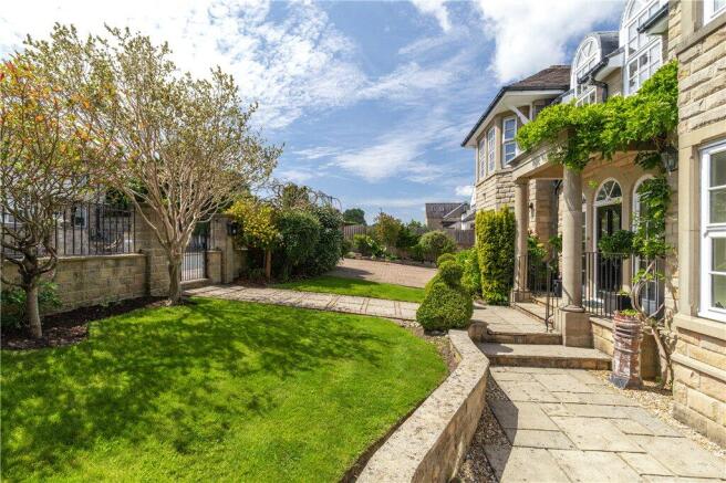 Front Gardens