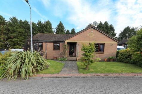 Blackadder Court, Glenrothes