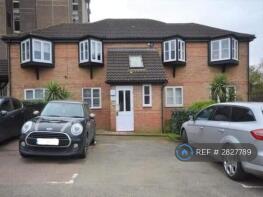 Flat 22, Wells Court, Regarth Avenue, Romford RM1 1AL