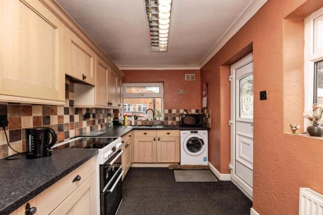 3 bed Semi-Detached for sale Image 5