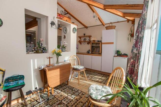 Kitchen/Breakfast