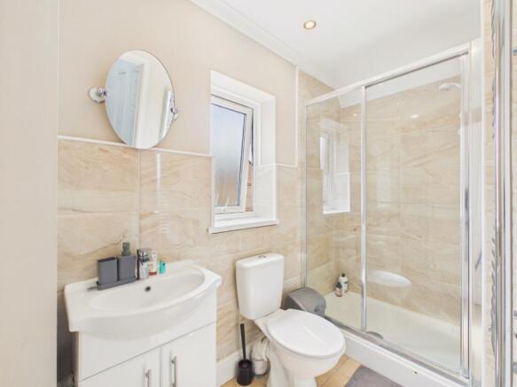 3 bed Detached for sale Image 8