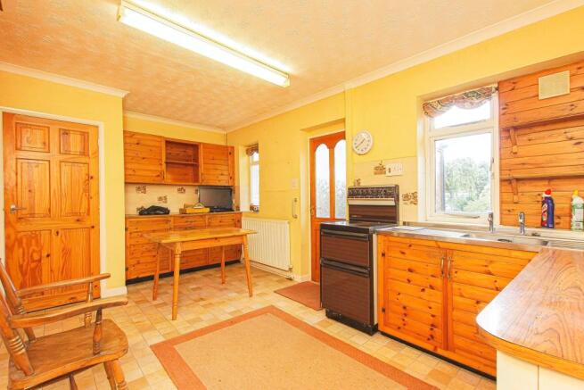 Kitchen/Dining