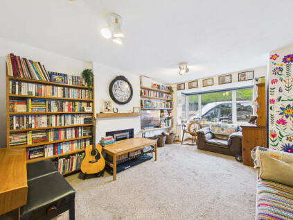 Longcroft Close, New Tupton, S42