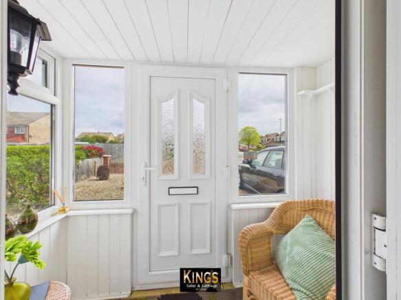 4 bed Semi-Detached for sale Image 11