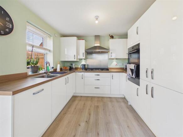 3 bed End of Terrace for sale Image 5