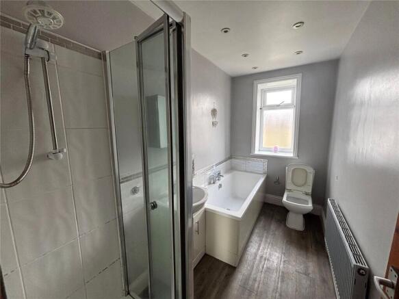 2 bed Semi-Detached for sale Image 9