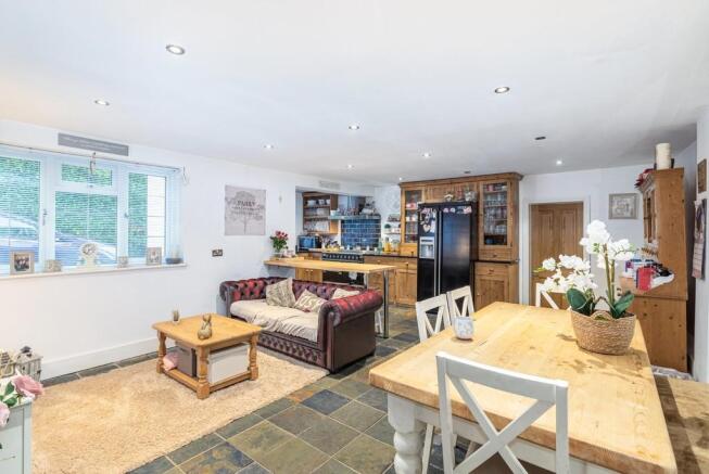 Kitchen/Dining Ro...