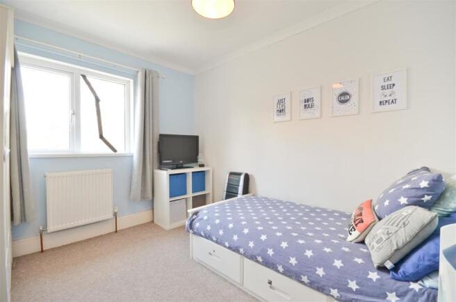 Bedroom 3.JPG