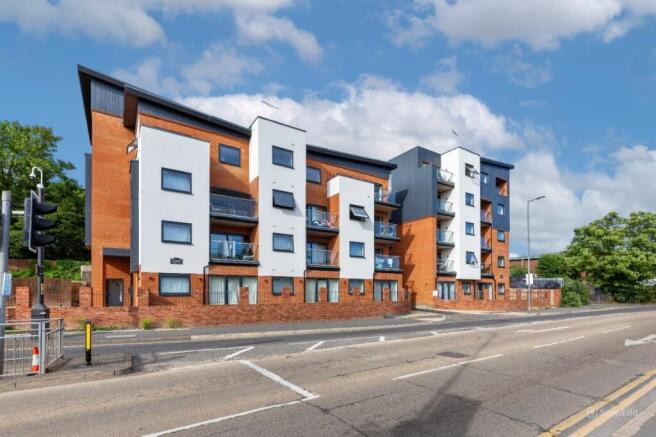 Blocks A & B, 42-46 West Wycombe Road, High Wycombe, HP11 2LW