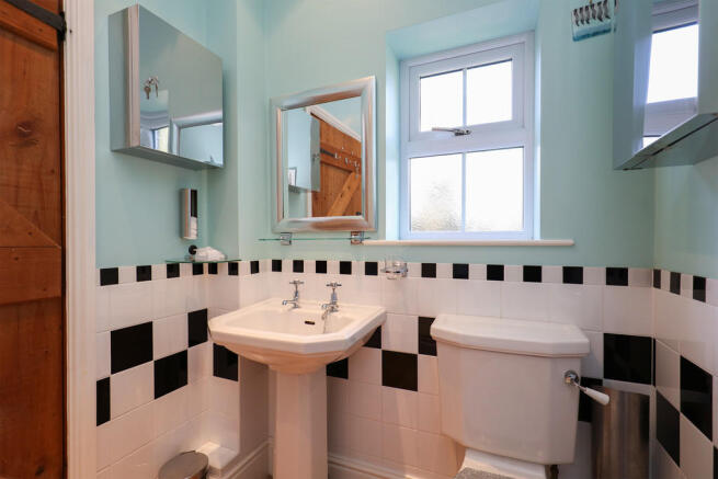 En Suite - Bedroo...