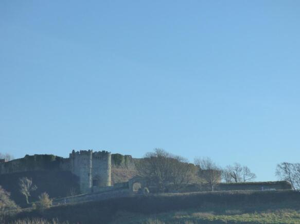 Carisbrooke Castle