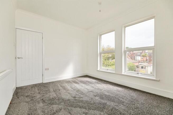 3 bed Semi-Detached for sale Image 11