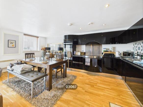 Kitchen/Living area