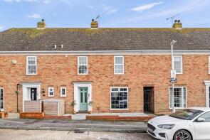 4, Burton Close, Folkestone CT19 5LY