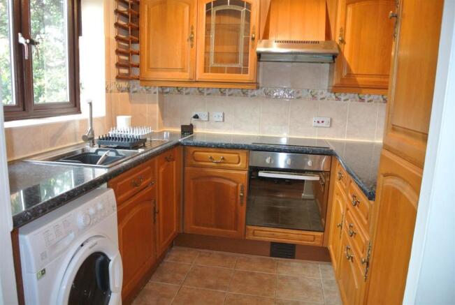 Kitchen.JPG