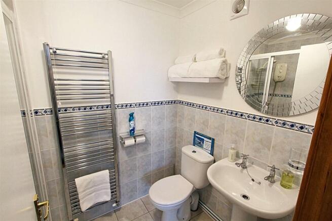 Bed 4 En-Suite
